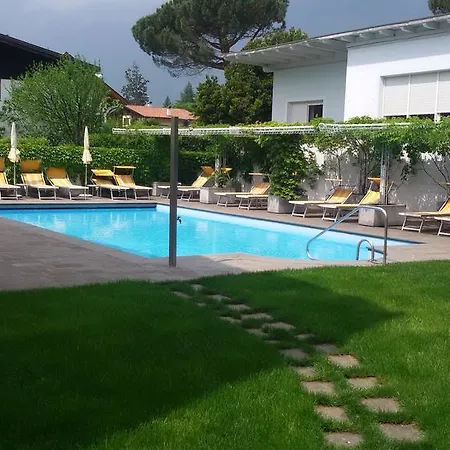 Hotel Maximilian 3*