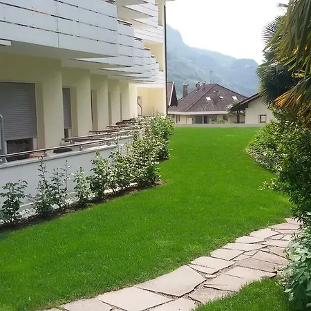 Maximilian 3* Meran